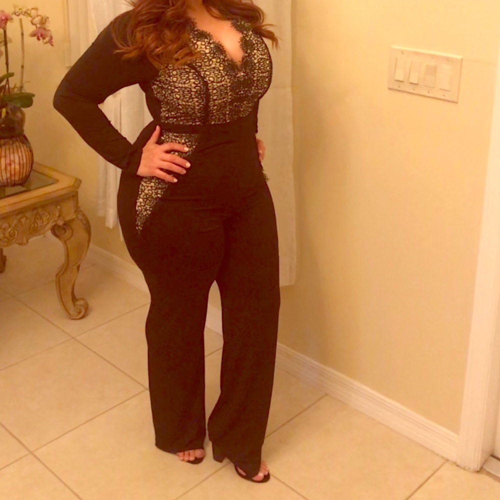 Venus Lace Detailed Jumpsuit